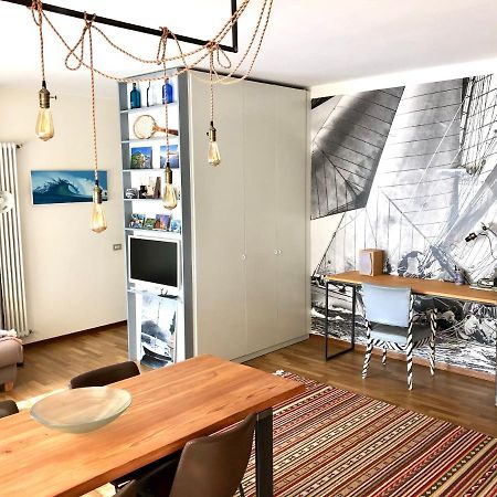 Mascalzone Latino, City Center Apartment Комо Экстерьер фото