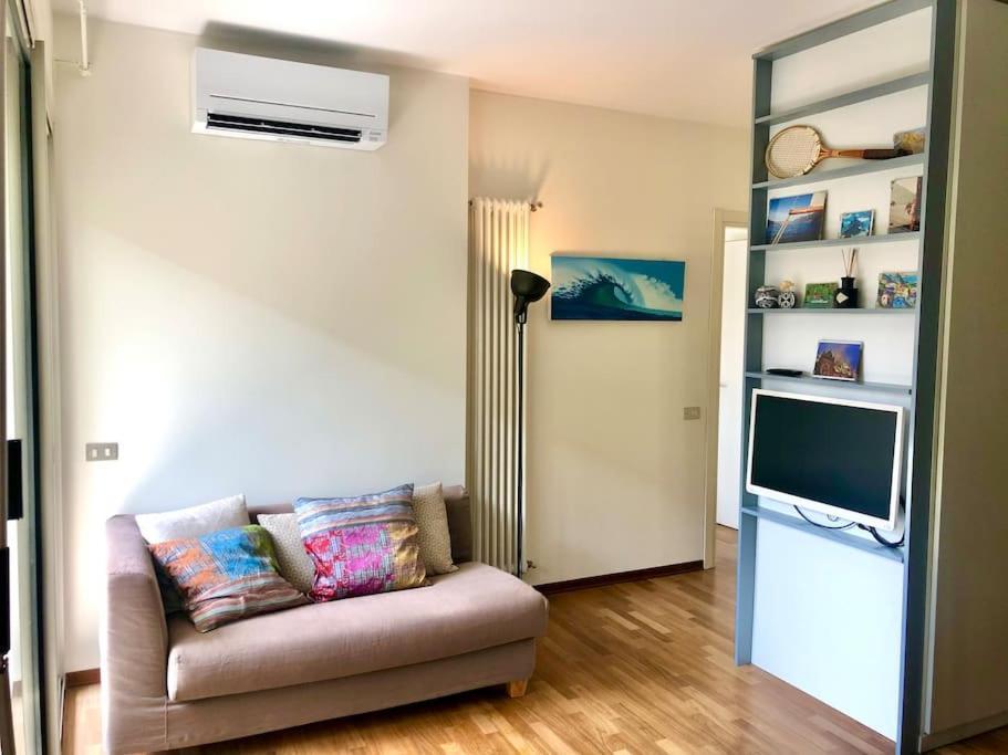 Mascalzone Latino, City Center Apartment Комо Экстерьер фото